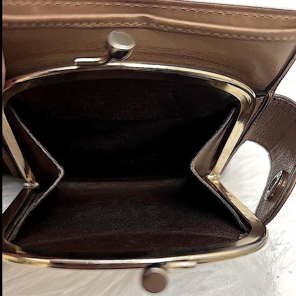 CELINE - GRAY TAN MACADAM TRIOMPHE COMPACT KISSLOCK BIFOLD WALLET - Picture 8 of 12
